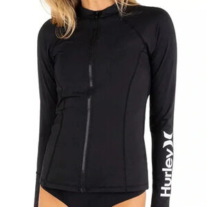 Juniors' Long-Sleeve Zip-Front Rashguard. New conditions